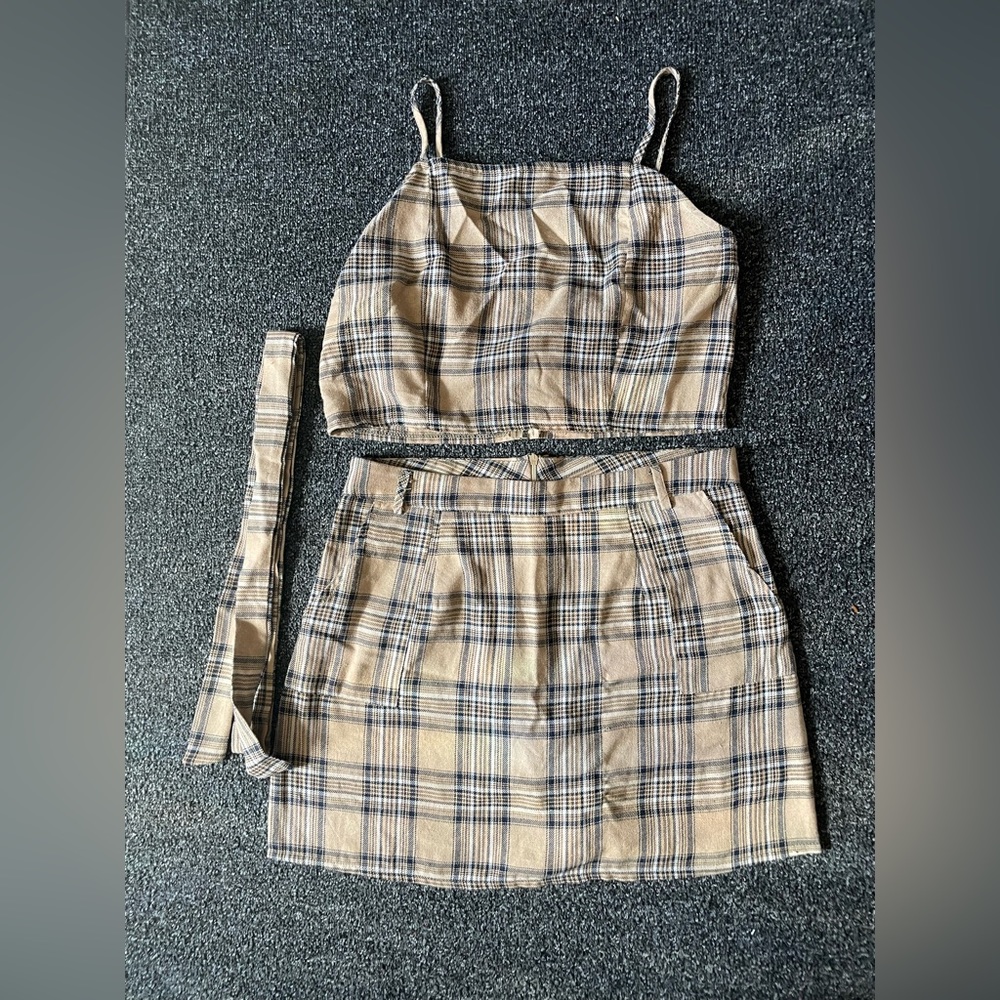 3-piece Tan Plaid Skirt Set
